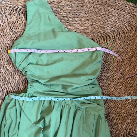 Abercrombie & Fitch One-Shoulder Cutout Maxi Dress - Picture 11 of 16